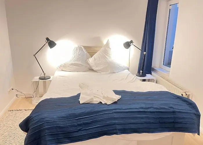 Apartamento Gemütliche, Große 6-zkb,eg-wohnung Im Herzen Eimsbüttels-2wc&2duschen