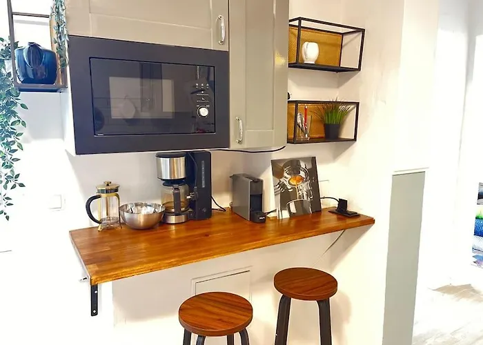 Gemütliche, Große 6-zkb,eg-wohnung Im Herzen Eimsbüttels-2wc&2duschen Apartamento Hamburgo